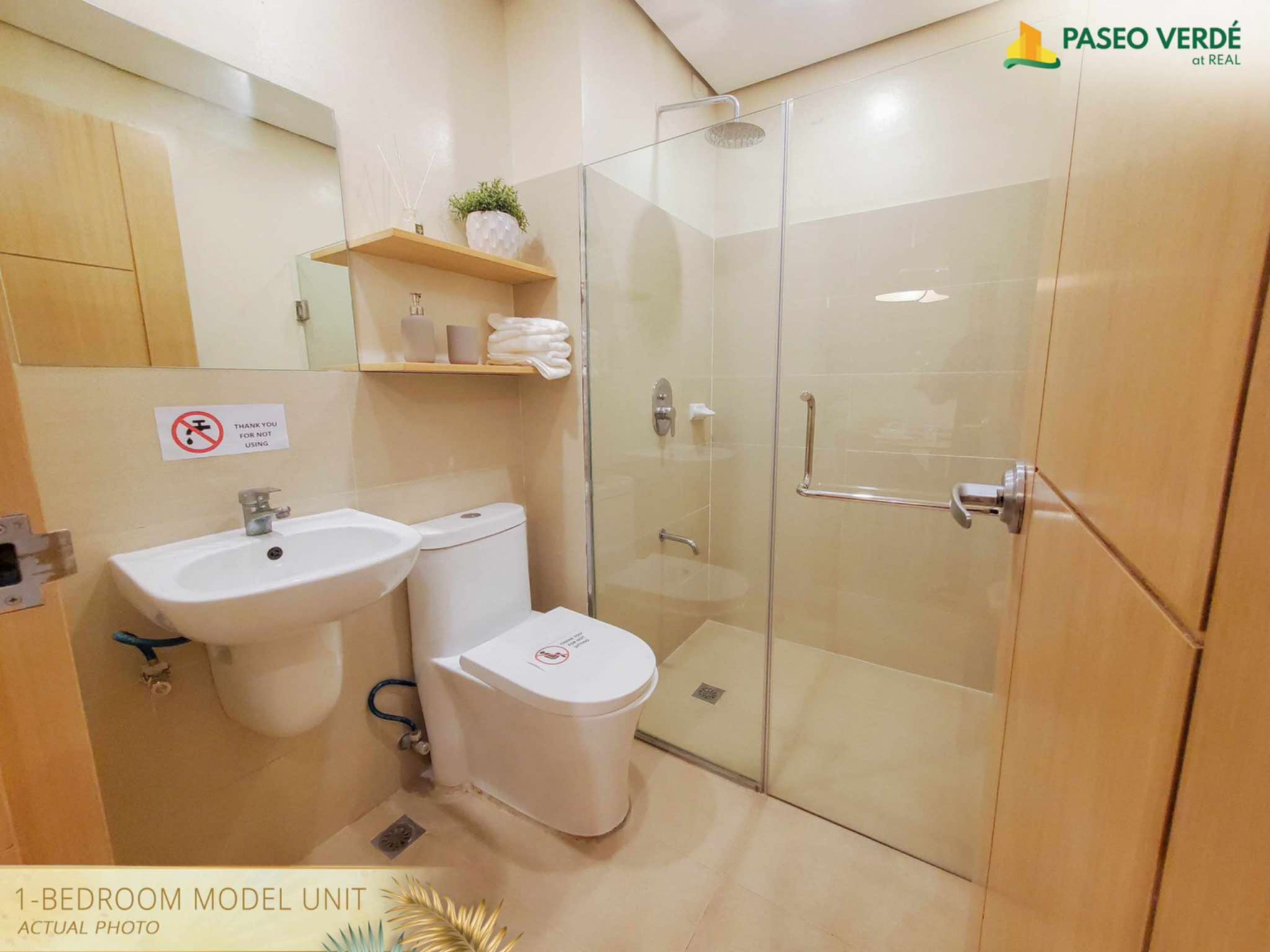 Toilet & Bath